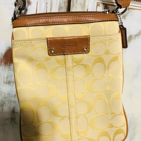 Coach Purse, Coach Crossbody, Purse - Picture 4 of 4